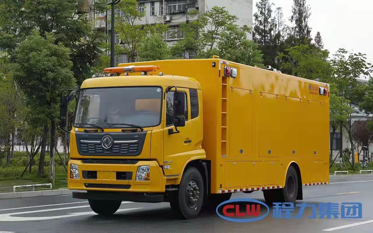 hjc888黄金城7000m³排水抢险车