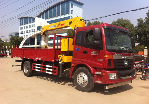 hjc888黄金城随车吊